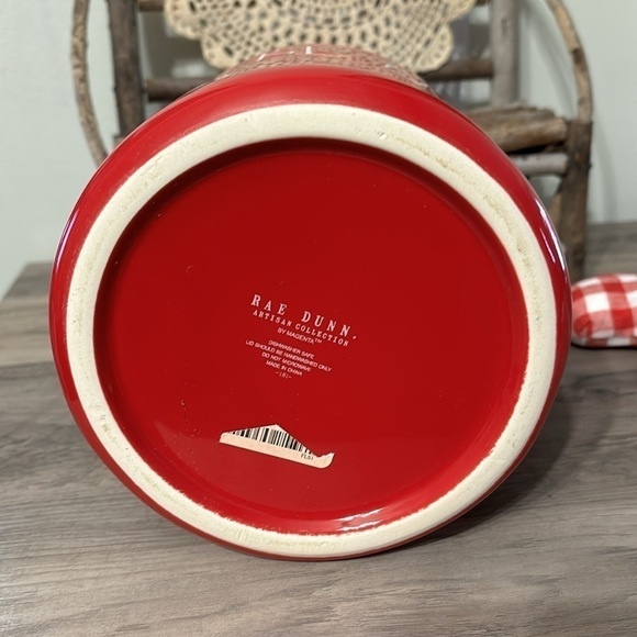 NWT RAE DUNN TALL BE MINE CERAMIC RED CANISTER - Picture 12 of 13